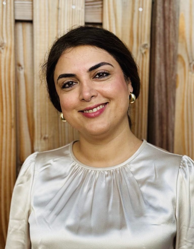 Foto van Mahsa Rafiee-Otaredian